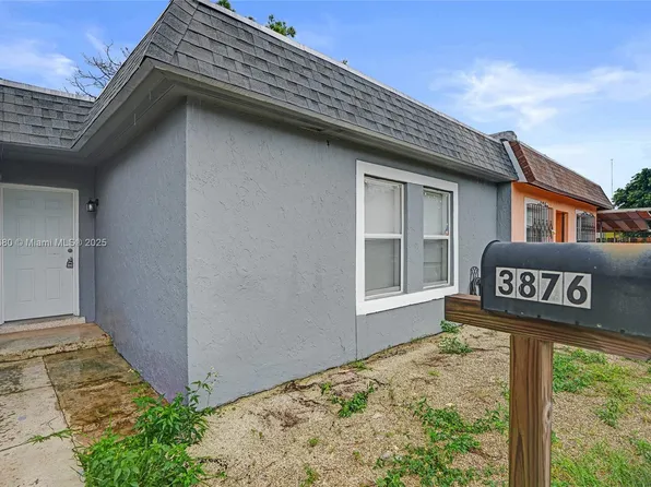 3876 NW 207th St, Opa Locka, FL 33055
