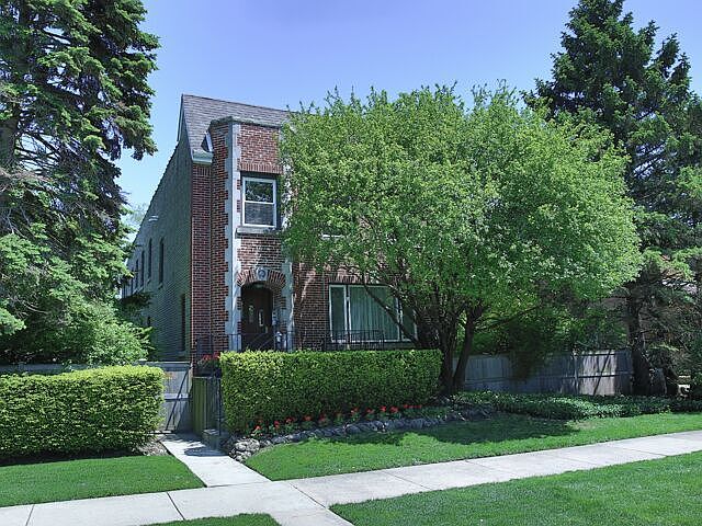 1st image of 9121 Ewing Ave