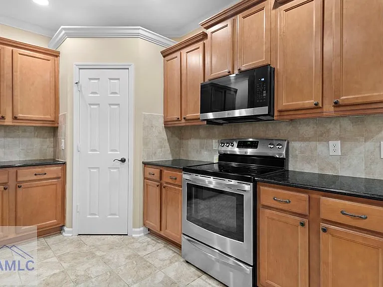 8 Weslyn Park Dr — Photo 11