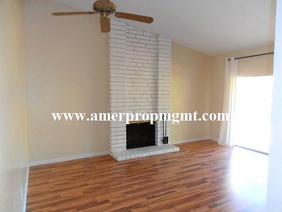 3rd image of 2818 Hyannis Way