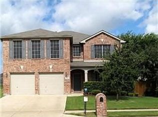 9105 Golden Sunset Trl, Fort Worth, TX 76244