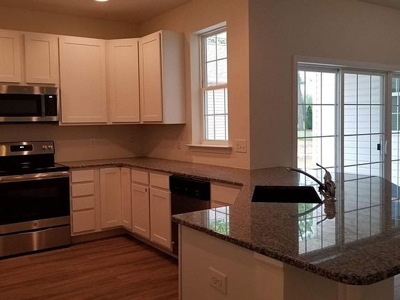 3rd image of 3548 Sweetgum Dr #Ly67a2