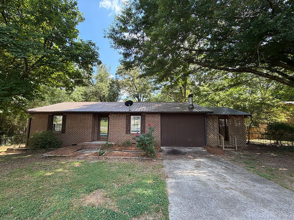 1st image of 24 Woodberry Dr SE