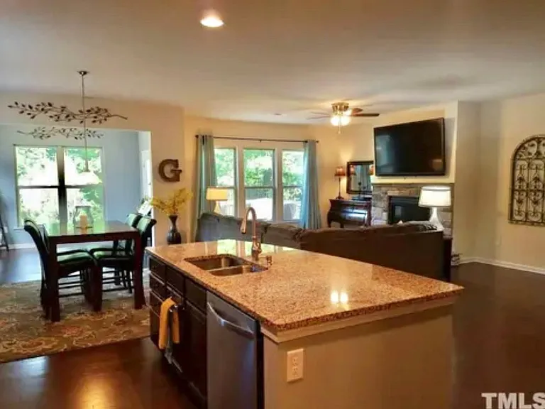 1284 Magnolia Row Trl — Photo 12