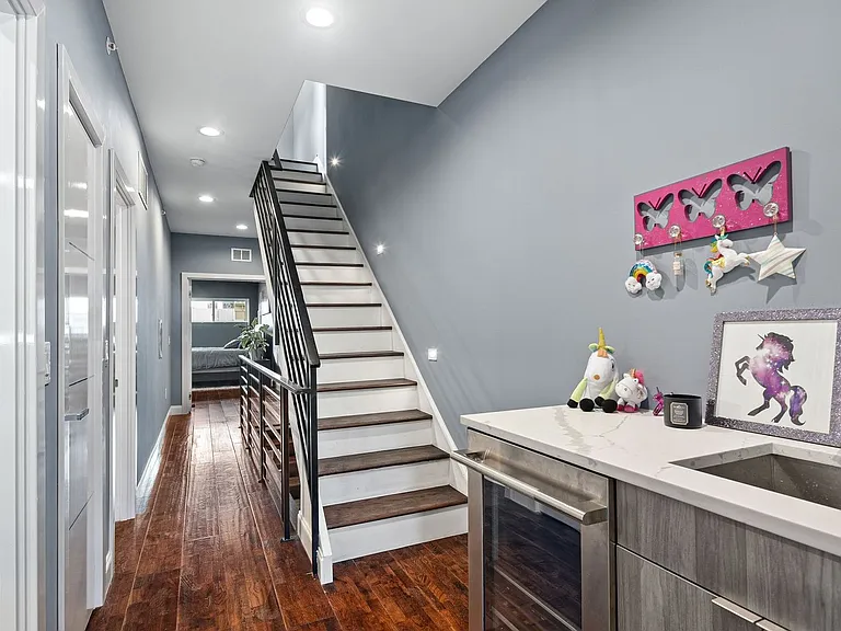 1516 Cambridge St #2 — Photo 25