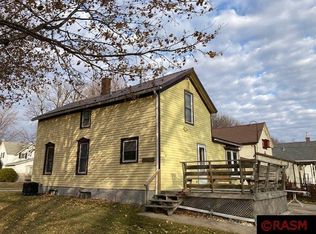 201 Maple St SE, Sleepy Eye, MN 56085