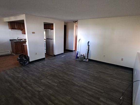 2nd image of 108 Marine Park Dr #I2