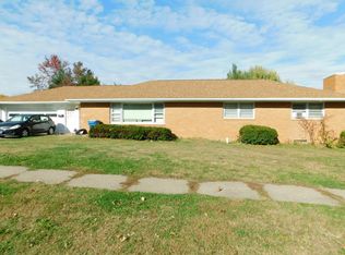 911 Wier St, Muscatine, IA 52761