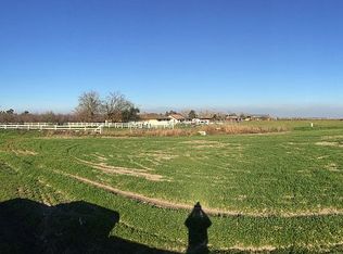 2912 Orange Ave, Patterson, CA 95363