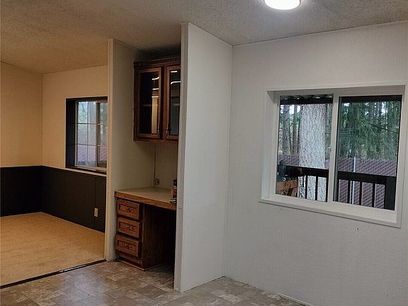 3rd image of 6110 161 Street Ct E #230