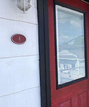 2nd image of 506 Lafayette St APT A