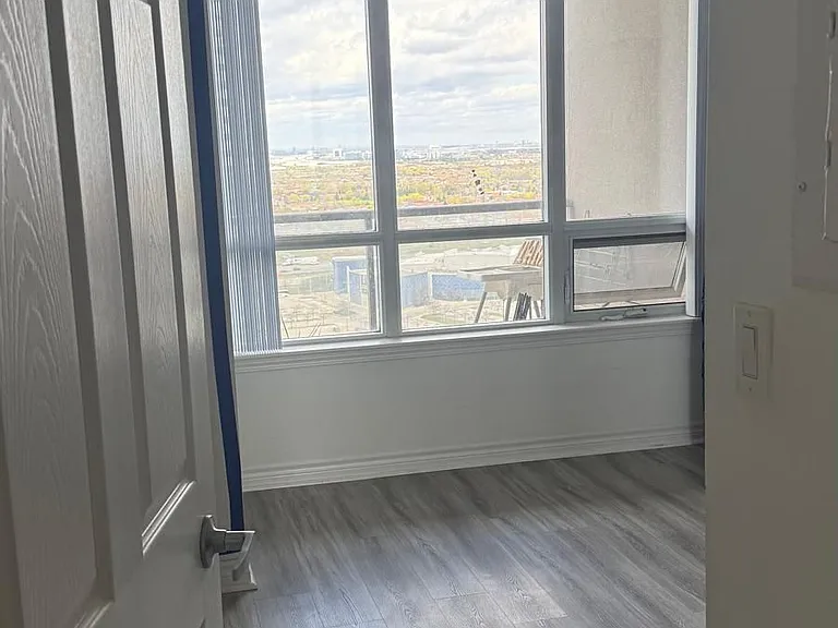 388 Prince Of Wales Dr #2506 — Photo 6