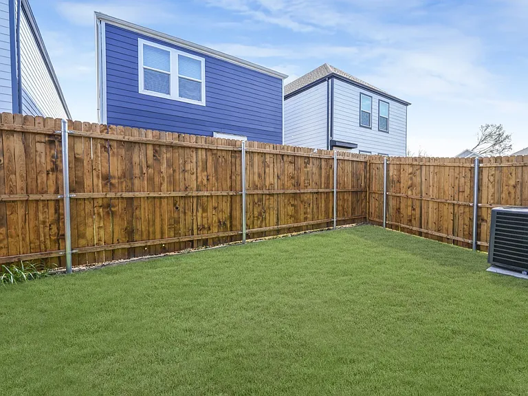 7019 Moonflower Ln — Photo 13
