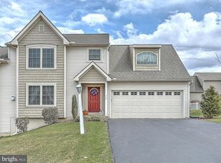 265 Cambridge Dr, Red Lion, PA 17356