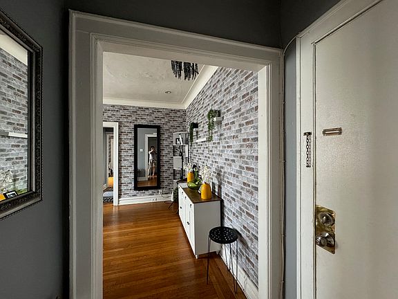 2nd image of 117 Kensington Ave APT 505