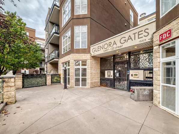 10407 122nd St NW #432, Edmonton, AB T5N 4B8