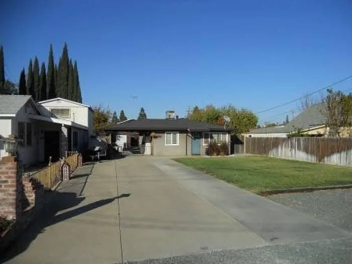 1505 Hayne Ave photo 1