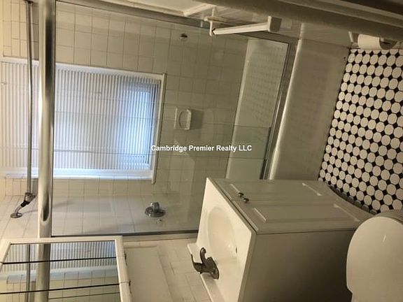 5th image of 21 Garden St #38