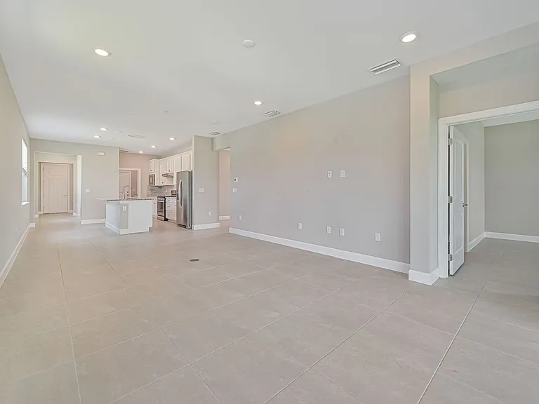 42218 Edgewater Dr — Photo 8