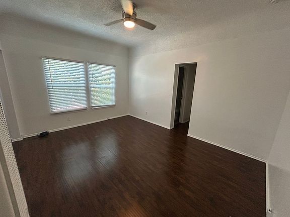 4th image of 4234 Montclair St APT 203