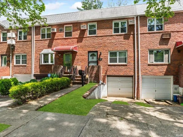 58-09 205th Street, Oakland Gardens, NY 11364