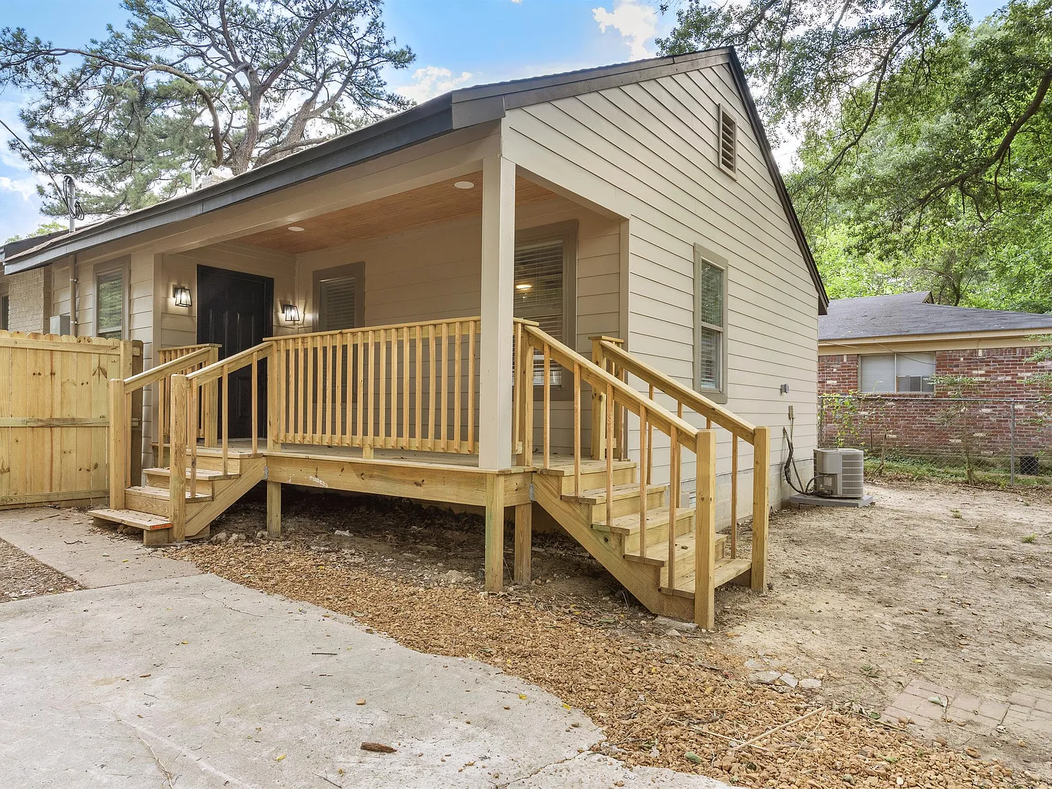 3602 Carnes Avenue - 1 — Photo 2