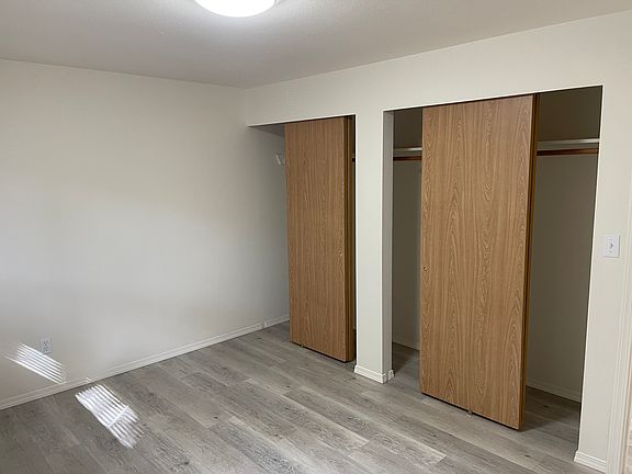 3rd image of 9435 Avondale Rd NE #110