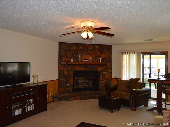 5th image of 1245 SE East Dr