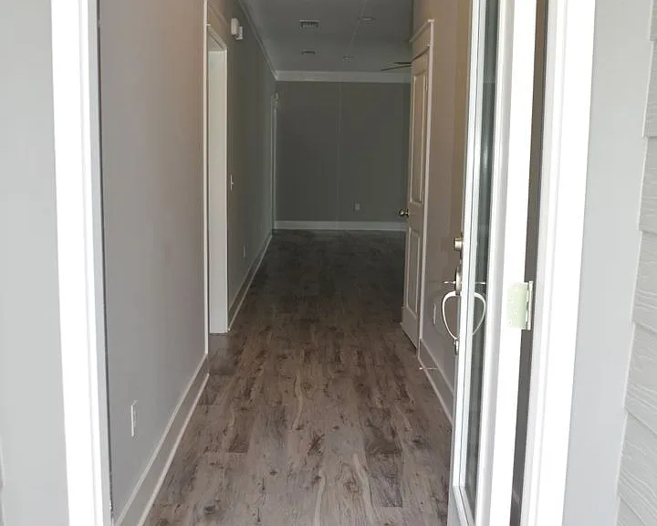 15 Oakfield Dr — Photo 5