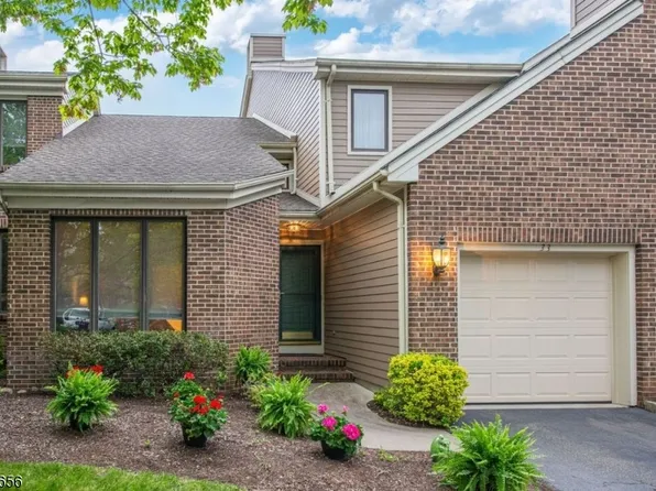 33 Waterford Dr, Montville Twp., NJ 07045