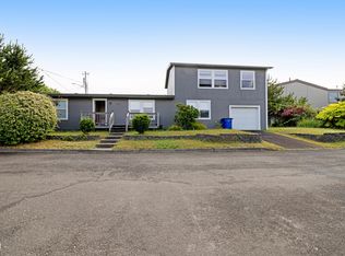 1430 NW 16th St, Lincoln City, OR 97367
