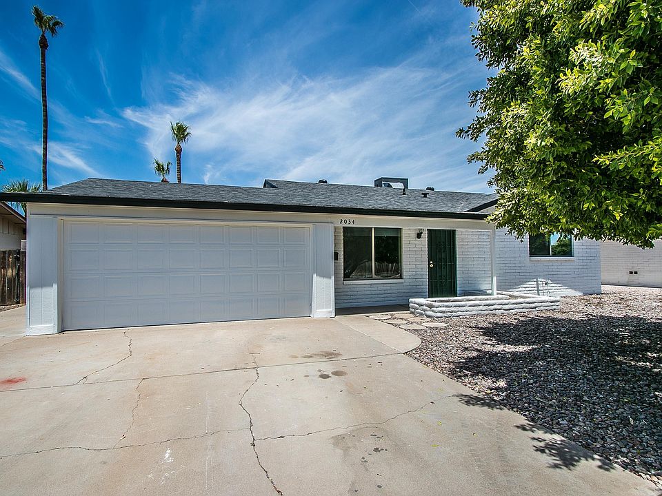 1st image of 2034 E Fremont Dr