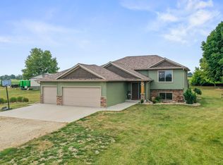 11945 County Road 3 Rd SW, Stewartville, MN 55976