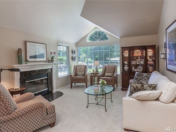 5th image of 16202 SE 33rd Cir