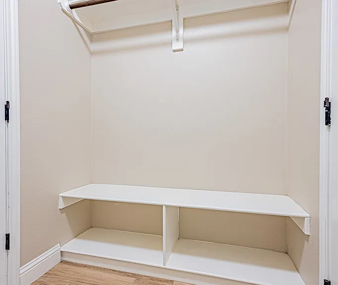 6017 Aurora Way — Photo 28