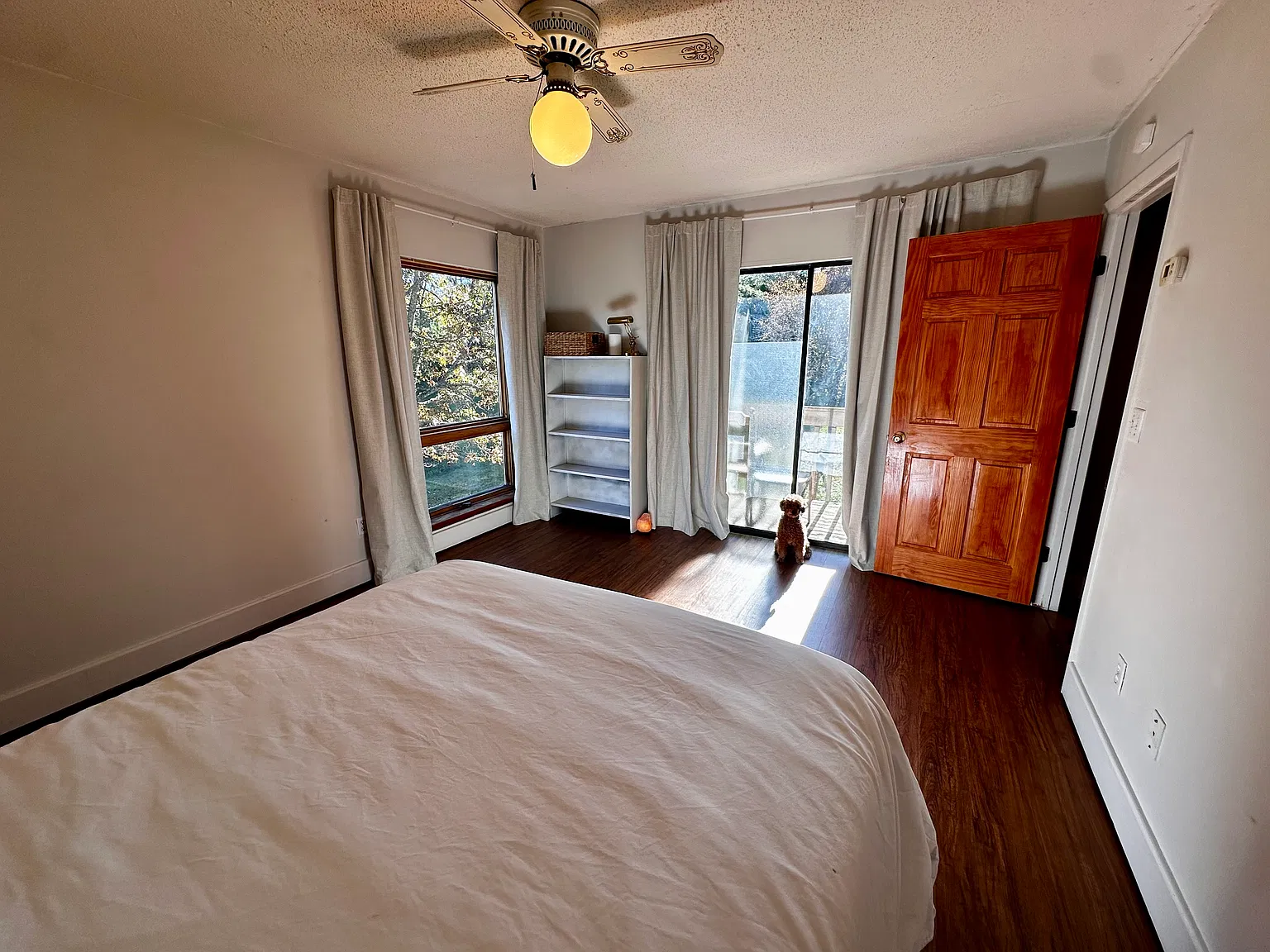 2 bed, 3000 sqft, $925 — Photo 2