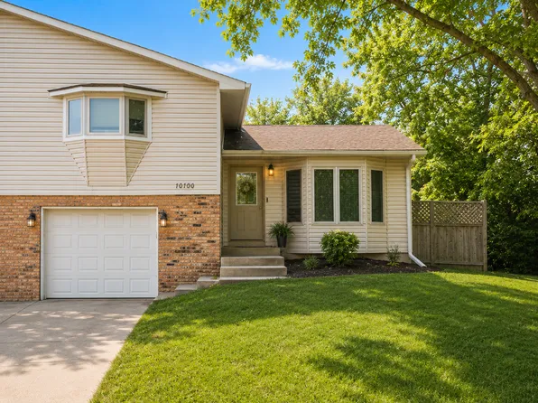 10700 11th Ave N #10700, Minneapolis, MN 55441