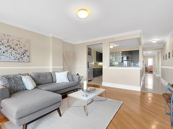 2nd image of 2569 Ocean Ave APT 5B