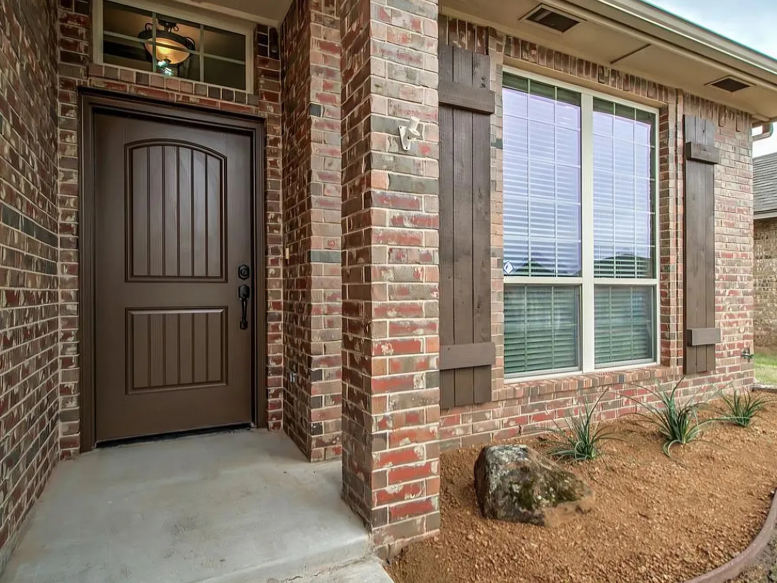 3 bed, 1407 sqft, $1,800 — Photo 4