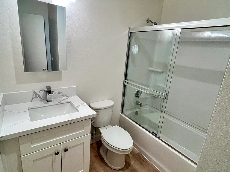 Upstairs Full Bathroom, New Vanity, Modern Fixtures and Finishes