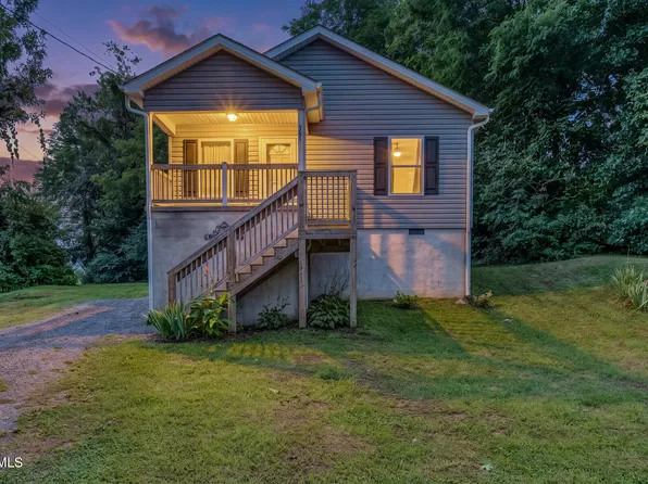 1701 Carter Ave, Johnson City, TN 37604