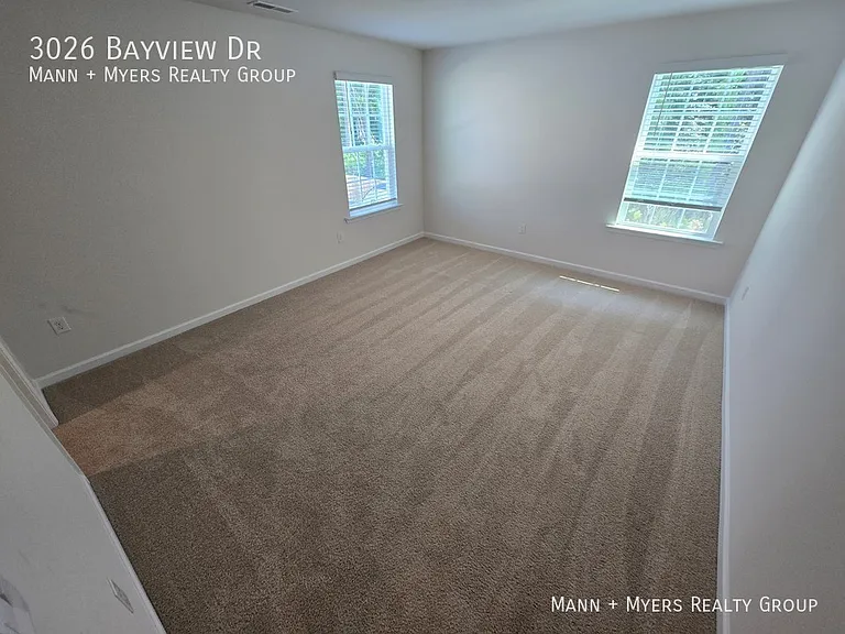 3026 Bayview Dr — Photo 31