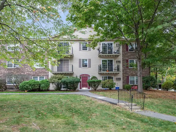 6 Autumn Leaf Drive #22, Nashua, NH 03060