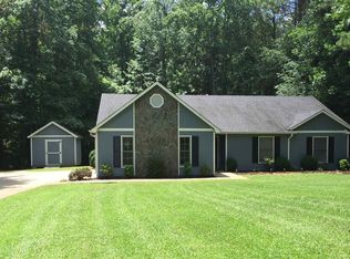 20 Creekview Dr, Newnan, GA 30263