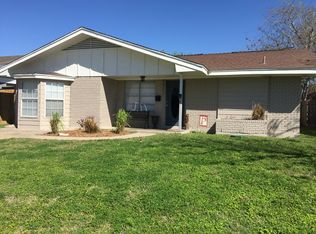 1220 Denver St, Portland, TX 78374