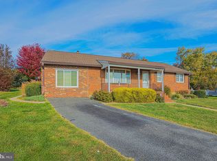 1522 Chivalry Ct, Rosedale, MD 21237