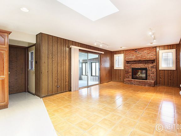 4th image of 15748 Arroyo Dr
