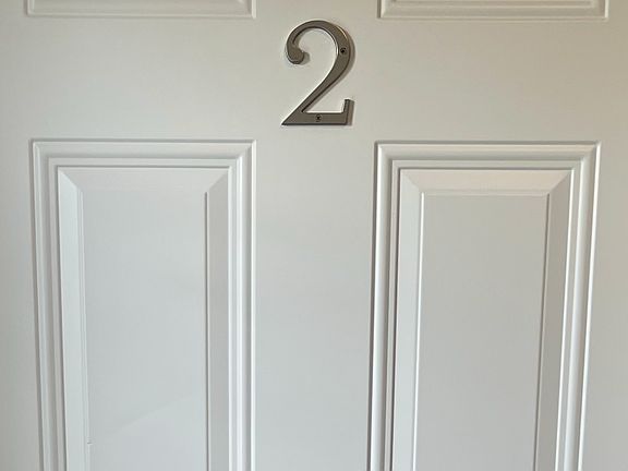 2nd image of 1020 E Main St #2