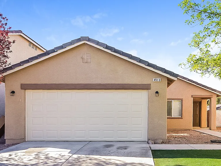 4913 Shady Rim Ct — Photo 1