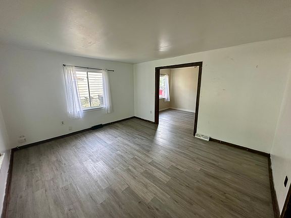 3rd image of 508 Virginia Ave